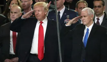 El emperador: un tuit de Trump dispara las alarmas de propios y extraños