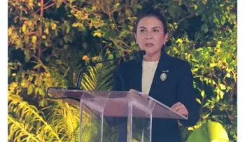 Presidente  Abinader y Carolina inauguran Paseo 30 de Mayo