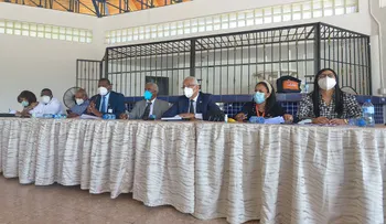 MOPC realiza apertura de sobres para contratar obras viales y colocación de asfalto a nivel nacional