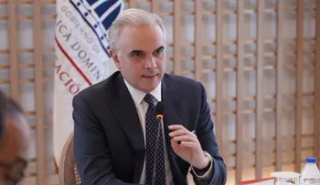 Ministro de Educación adelanta detalles sobre el nuevo año escolar que inició el lunes
