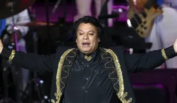 El mundo mantiene expectativa por "aparición" de Juan Gabriel, pero este cuento nunca termina 