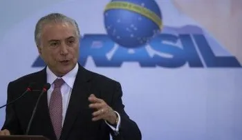 Michel Temer ya no vive en el palacio presidencial porque piensa que hay fantasmas