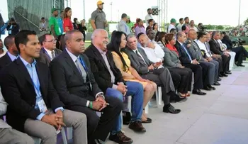 Desbordante entusiasmo en inicio de los VI Juegos Escolares