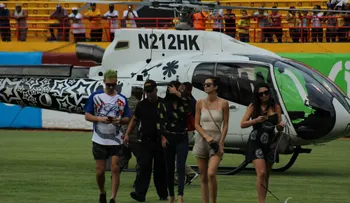 Instituto de Aviación Civil dice es falta grave el aterrizaje de Karim  Abu Nabaâ??a en el Estadio Cibao