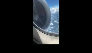 Aterrador video, avería motor de un avión en pleno vuelo, que tuvo que aterrizar de emergencia 