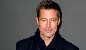 Brad Pitt tiene nueva novia, parecida a Angelina Jolie, pero mucho más joven