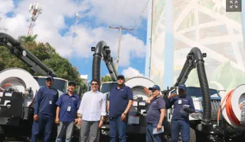 Gobierno entrega cuatro modernos camiones para servicio de la Caasd