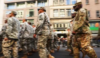 Veterano del ejército de EE.UU. podría ser deportado a México