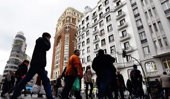 El 54% de los españoles cree que su gobierno es corrupto, según un informe