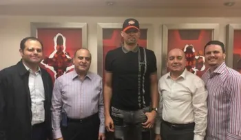El exjugador de NBA Francisco García jugará con los Indios de San Francisco