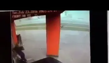 Salva la vida in extremis durante un tornado