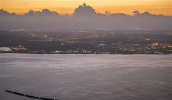 Avión solar aterriza en Hawai tras vuelo de 118 horas
