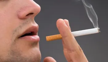Hallan un vínculo entre el tabaquismo y un tipo de grave hemorragia cerebral