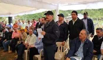 Presidente Danilo Medina presenta proyecto para intervenir  80 mil tareas en Azua