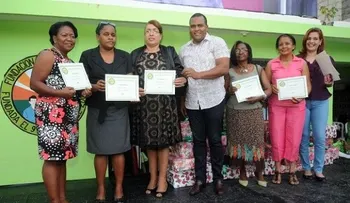 Fundación Pedro Mota reconoce a mujeres líderes de SD Norte