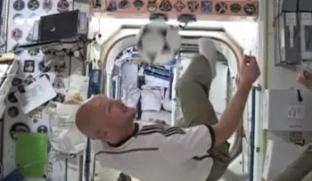 Video: así se vive el Mundial en una estación espacial