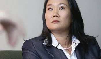Keiko Fujimori gana terreno; solo la separan 46,838 votos de Pedro Kuczysnki