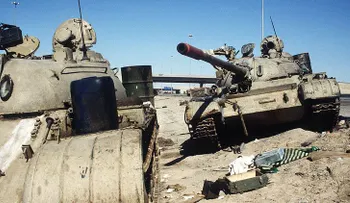 Encuentra más de 2,5 millones de dólares en oro en un tanque de guerra soviético