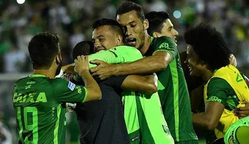 Atlético Nacional pide que el Chapecoense sea campeón
