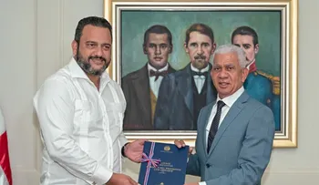 Senado recibe del Ejecutivo memorias ministerios año 2025