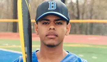 EEUU: Reconocen como mejor pelotero de su condado a joven dominicano 