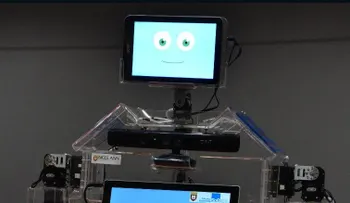 Robots ponen en movimiento a los abuelitos de Singapur