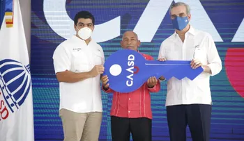 Con inversión superior a RD$590 millones, presidente Abinader entrega 3.5 km cañadas saneadas