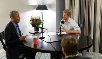 Obama pide no usar las redes sociales para fomentar la división, en entrevista con el príncipe Enrique