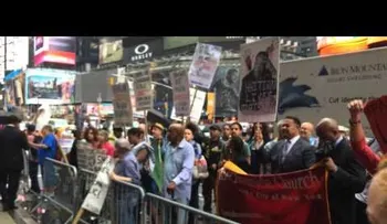 Hatianos protestan frente a consulado dominicano en NY; acusan de racista a RD 