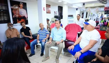 Abel Martínez propone salida voluntaria de migrantes irregulares antes de aplicar deportaciones