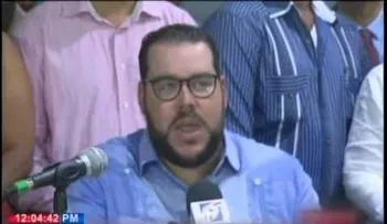 Miguel rinde informe a Comisión Política del PRD sobre acuerdo con el PLD