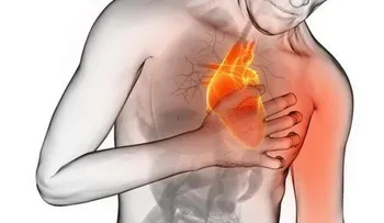 Profesor de medicina explica, porque los infartos ocurren más en los baños 