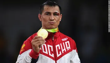 La historia del luchador que quedó inconsciente y terminó ganando el oro
