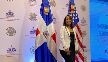 Iris Betances dice dominicanos son personas que luchan por superarse en EE.UU.