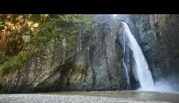 Una de las cascadas ma?s impresionante de Jarabacoa: Feliz "Día Mundial de la Naturaleza"