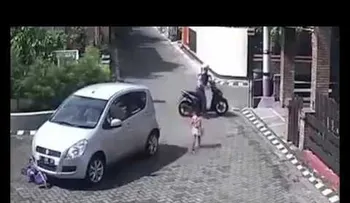Una niña protegida por el mismo DIOS... (VIDEO)