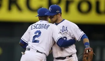 Reales remontan y empatan la serie ante Astros