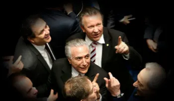 Temer se salva del juicio político: oficialistas en Brasil alcanzan votos para evitarlo