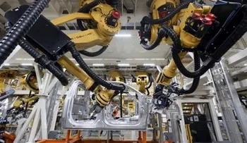 Robots reemplazan a trabajadores a un ritmo mayor 