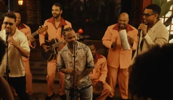 Romeo Santos y Prince Royce estrenan el video de "Menor" con Dalvin La Melodía