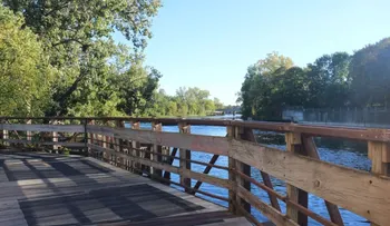 Cinco muertes violentas en el Lansing River Trail de Michigan desatan temores de un asesino en serie