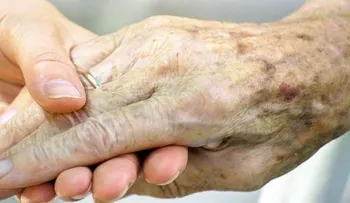 Retardar envejecimiento sería más interesante que concentrarse en el cáncer