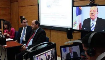 Embajador lanza Aula Virtual DR-Cafta en Washington