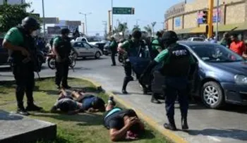 Seis muertos y 1.500 detenidos por violencia ligada al "gasolinazo" en México
