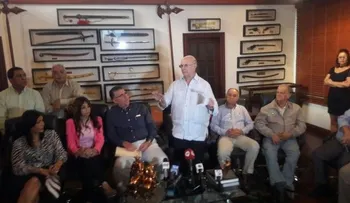 Hipólito dispuesto a ser interrogado por caso Odebrecht; pero dice también deben llamar a LF y a DM 