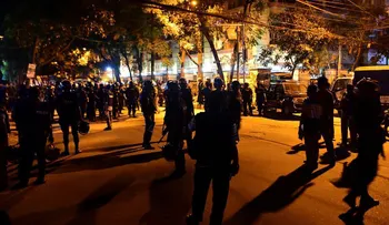 Bangladesh guarda luto e investiga a extremistas locales por asalto en Dacca