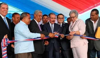 Gobierno entrega Centro Clínico de Diagnóstico en Jimaní