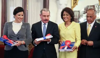 Lanzan Plan prevención ITS, VIH y SIDA; presidente Medina encabeza acto