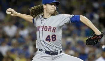 DeGrom supera a Kershaw y Mets a Dodgers