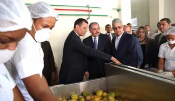  Gobierno de Medina estimula pymes; Nikay Bio-Proceso amplía planta